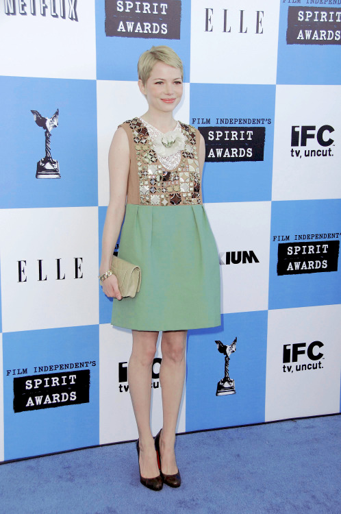 Michelle Williams favourite dresses 20/25 - (Independent Spirit Awards 2007)