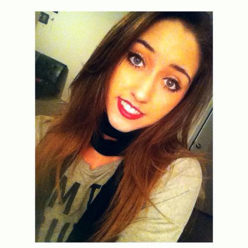 Tumblr myj4zumoxs1rg16ojo1 500
