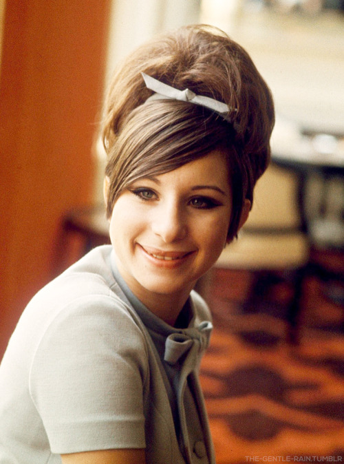 the-gentle-rain:
““ Funny Girl Press Conference, London, 1966.
”
Large copy: {x}
”