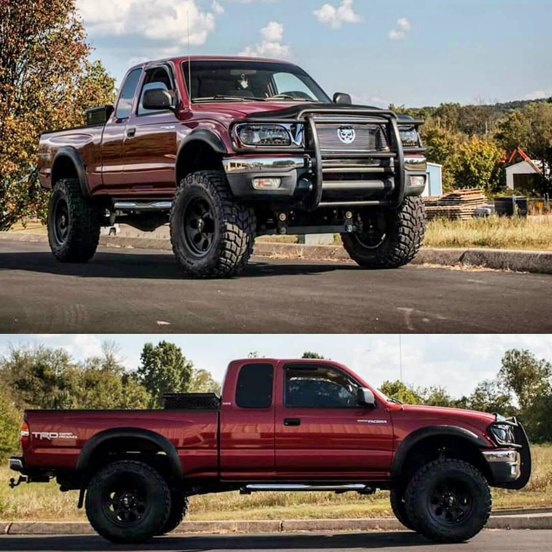 TGC SUSPENSION SYSTEMS — Big lift and nice two tone on this Super Duty....
