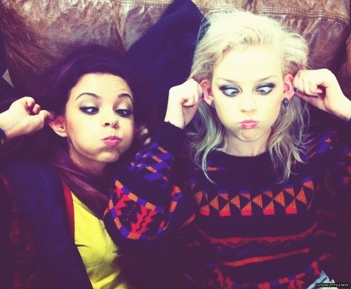 Resultado de imagem para jerrie tumblr