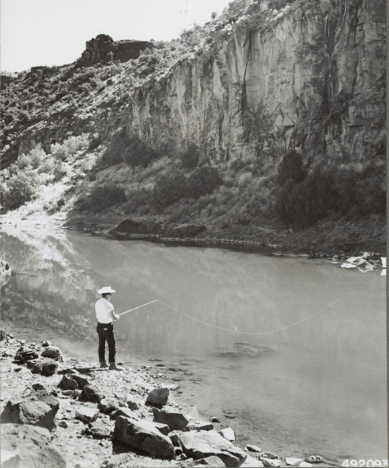 gameraboy:
“ Fishing on the Rio Grande, New Mexico, 1959
”