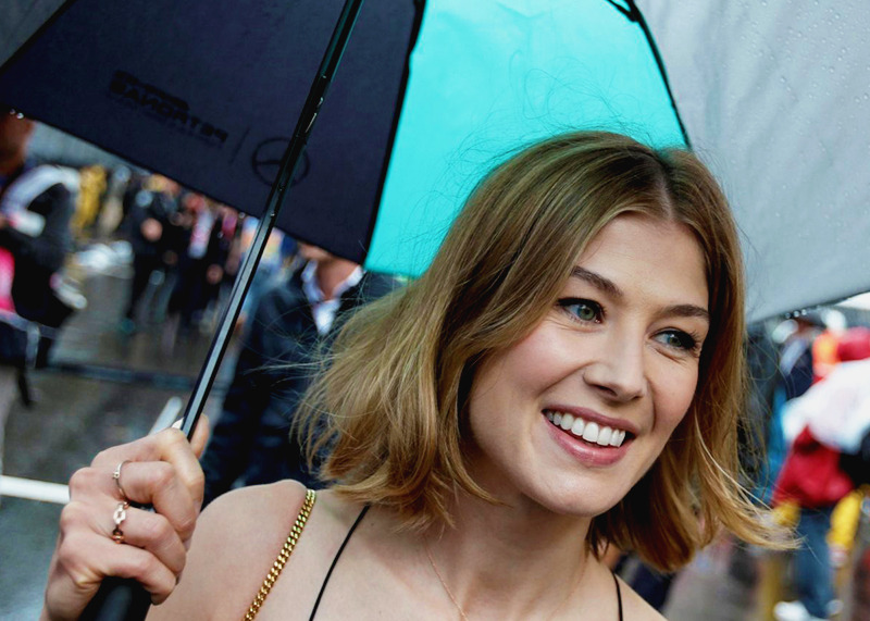 Rosamund Pike at the F1 Grand Prix of Monaco on May 29, 2016 in Monte Carlo, Monaco.