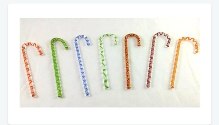 <p>Hope you were able to get that extra hour of sleep!<br/>
🍭🎄🍭🎄🍭🎄🍭🎄🍭🎄🍭🎄🍭🎄🍭<br/>
Today’s #featuredbusiness #shopoftheday is from @spiritglassllc <br/>
These are glass blown candy cane Christsmas ornaments in a variety of colors.<br/>
🎄🍭🎄🍭🎄🍭🎄🍭🎄🍭🎄🍭🎄🍭🎄</p>
<p>#christmasornaments #glassornaments #glasschristmasornaments #candycaneornament #candycanestripes #candycrush #glass_of_ig #glassdesign #glassporn #followloop #vintageornaments #vintagechristmas #vintagedecor #vintagechristmasdecor #bluecandycane #rainbow #rainbowhair #newhampshirephotographer #glassblowncandycane #antiquechristmasornaments #firstchristmastree #glassgifts #christmasgiftideas #weddinggiftideas #teachergiftidea #thehandmadeparade (at Smithfield, North Carolina)<br/>
<a href="https://www.instagram.com/p/BpwYAW0FE_3/?utm_source=ig_tumblr_share&igshid=44fpnkmmfreh" target="_blank">https://www.instagram.com/p/BpwYAW0FE_3/?utm_source=ig_tumblr_share&igshid=44fpnkmmfreh</a></p>