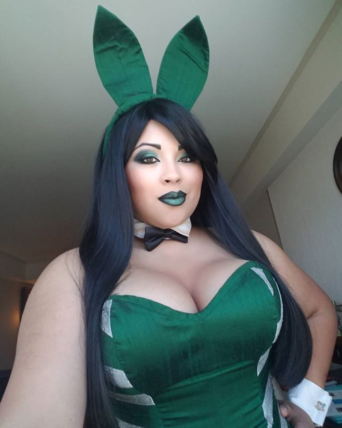 bag-of-brains:Ivy Doomkitty - Bonjour Mesdames