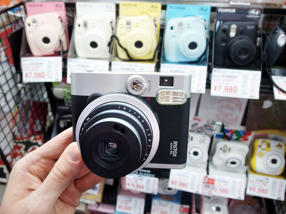 tokyo camera style - The new Fujifilm Instax Mini 90 Neo Classic...