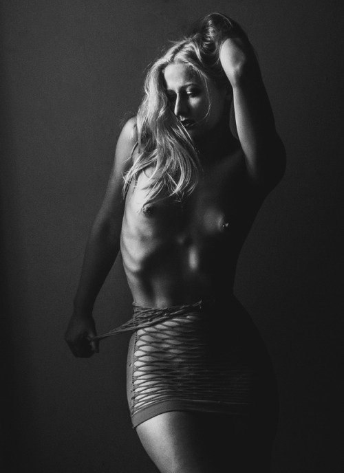mikeymcmichaels:

Tiffany Helms by Mikey McMichaels -...