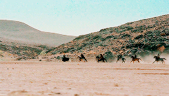 http://66.media.tumblr.com/1e00414c8a389eca610bb05cfe90dff5/tumblr_niniouFt8h1spao6ho6_250.gif
