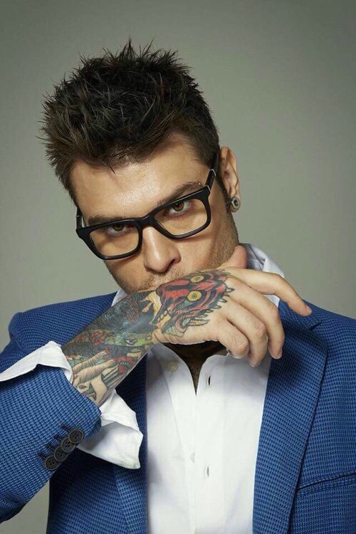 Fuori è magnifico, si ma tu un po’ di più.
-Fedez