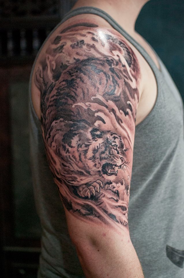 asian tiger tattoo by master ma chronic ink tattoos asian tiger tattoo by master ma chronic ink tattoos