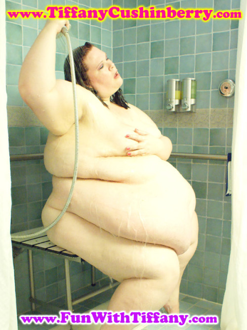 Too fat to stand for my shower…
My Clip Store: www.FunWithTiffany.com
My Website: www.TiffanyCushinberry.com
#bbw #ssbbw #obese #belly #fat #tiffanycushinberry #fatty #feedee #feedist #gainer #bbwtiffany #camgirl #bbwporn #ssbbwporn #fatbelly #fa...