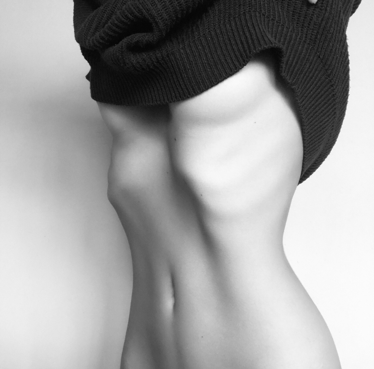 Sexy thin woman showing ribs