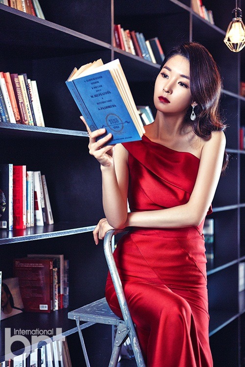 Cha Soo-Yeon 차수연 - bnt International September 2014 Images 08