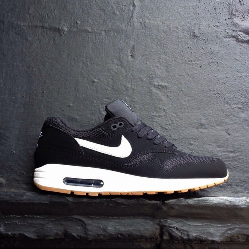 Air Max 1 Essential Black White Air Max 1 Essential Black White