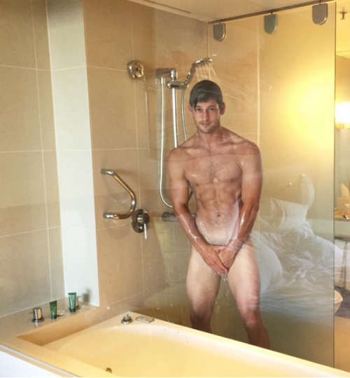 Blog gay heros Shemales masterbating by themselves