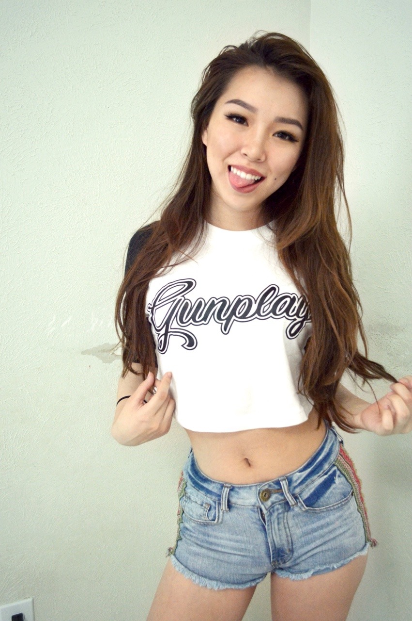 amateur asian girlfriends