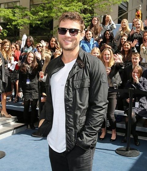 #RyanPhillippe hit the carpet at the 2016 NBC Universal Upfront Presentation on Monday (May 16) at Radio City Music Hall in New York City.