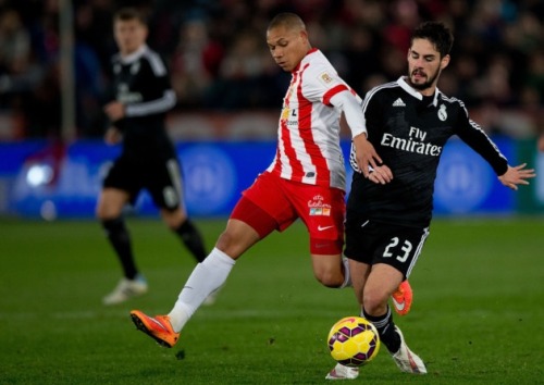 <h2>Arsenal man moves closer to Gunners debut with Spanish passport</h2><p>Arsenal’s Wellington Silva has taken another step towards finally
playing for the Gunners next season as he has received a Spanish
passport.</p><p>The Brazilian is currently on loan at Almeria and has spent the last
five years at various Spanish clubs looking to secure a work permit to
finalise his move to England.</p><p>And he now looks set to play for the Gunners next season as he has been granted Spanish nationality.</p><p>“A
good thing is slow in coming, but it has arrived with the greatest
satisfaction in the world. Spanish nationality!” he wrote in Spanish on
his Twitter page.</p><p>Wellington may now be eligible to play for Arsenal, but whether he gets into Arsene Wenger’s side is a different matter.</p><p>An
attacking midfielder and winger by trade, he faces competition with the
likes of Mesut Ozil, Santi Cazorla, Alexis Sanchez and Alex
Oxlade-Chamberlain at the Emirates Stadium.</p><p>At 22, he has
plenty of time to improve but interest from Sevilla suggests his Arsenal
career could come to an end before it has even begun.</p>