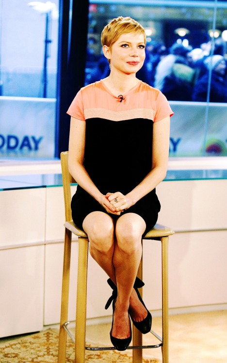 Michelle Williams favourite dresses 19/25 - (The Today Show /January 2012)