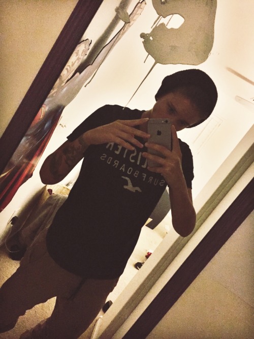 Tumblr nv9vnttnab1uwkluwo1 500