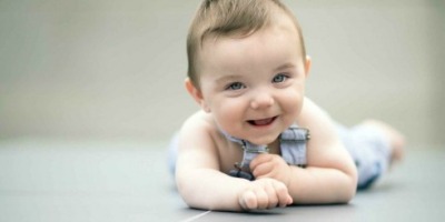 <p>Babies are like little suns that, in a magical way, bring warmth, happiness and light into our lives. ~ Kartini Diapari-Oengider</p>