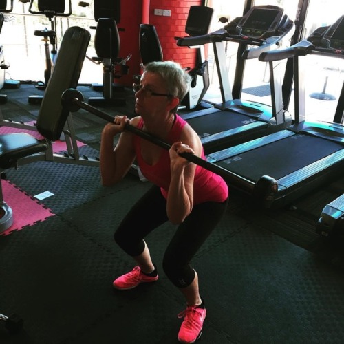 <p>This is Robyn, Robyn is dedicated to her fitness and health and she is a YOUniverse Gym Member who love her life 😀🙌🏾 #healthylifestyle #YOUniversegym #caloundra #kingsbeach #moffatsbeach #goldenbeach #pelicanwaters #aura (at Universe Gym Caloundra)</p>