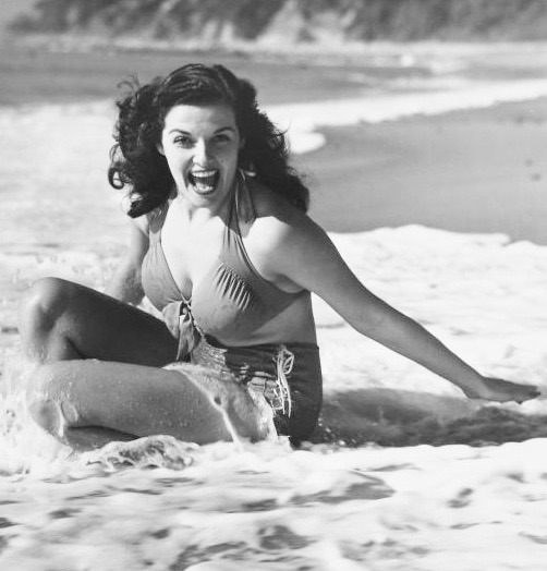 summers-in-hollywood:
“ Jane Russell by Andre de Dienes, 1944
”