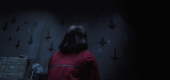 Resultado de imagem para invocação do mal 2 gif