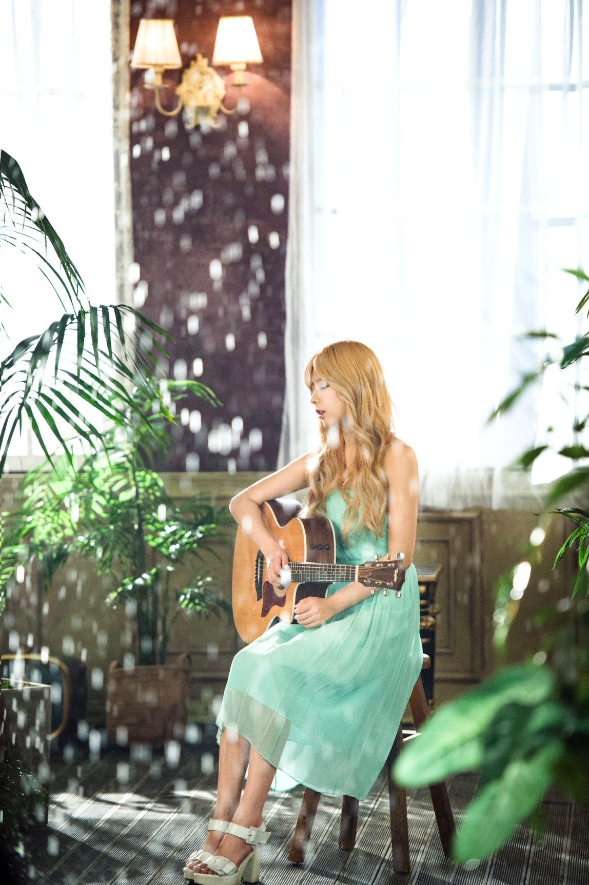 JUNIEL Sorry Images 04