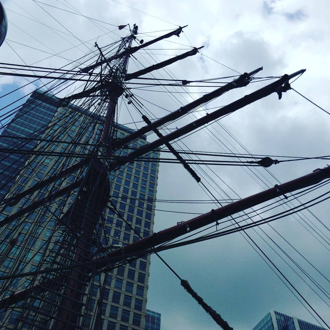 defiantdaughters:
“Tall ships in Canary Wharf. (at Hilton London Canary Wharf)
”