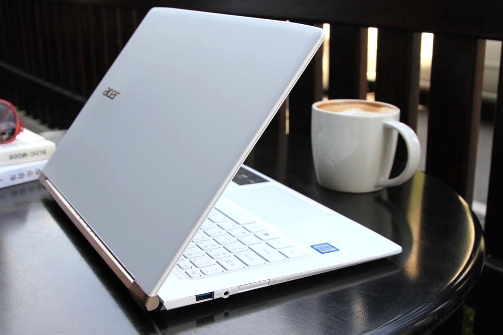 驚艷眾人！超輕薄美型筆電 Acer Aspire S13  演繹時尚品味
