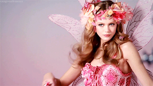 http://66.media.tumblr.com/53e50d3af456265f6d74df4e9a318302/tumblr_n92c1pt1fA1s8t4dvo1_500.gif