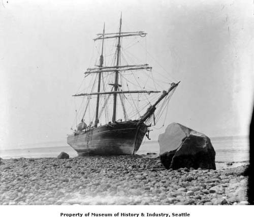 historicwharf:
“  “The ”Tanner“ was one of the earliest vessels to make regular trips between San Francisco and Puget Sound. In 1866, the vessel arrived in Seattle carrying some of the Mercer Girls on the last leg of their voyage from the east coast....