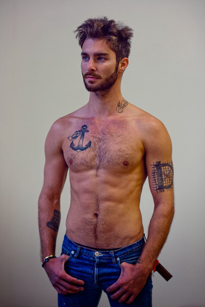 Model hairy tattoo school