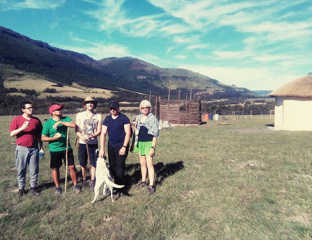 <p>Part of our UK #school group going of on a hike to our own secret #waterfall. Check out our new rondavel that they’ve helped build.<br/>
#naturalbuilding #ecohostel #rondavel #visitsouthafrica #offthebeatentrack #hiddengem #naturelovers #schoolouting #culturalexperience #xhosavillage #rurallife #sustainabletravel #bbctravel #eastercapetourism #ambassador #elundinibackpackers (at South Africa)<br/>
<a href="https://www.instagram.com/p/Bp7PJgLnGr1/?utm_source=ig_tumblr_share&igshid=1f3gjm9fl8302">https://www.instagram.com/p/Bp7PJgLnGr1/?utm_source=ig_tumblr_share&igshid=1f3gjm9fl8302</a></p>