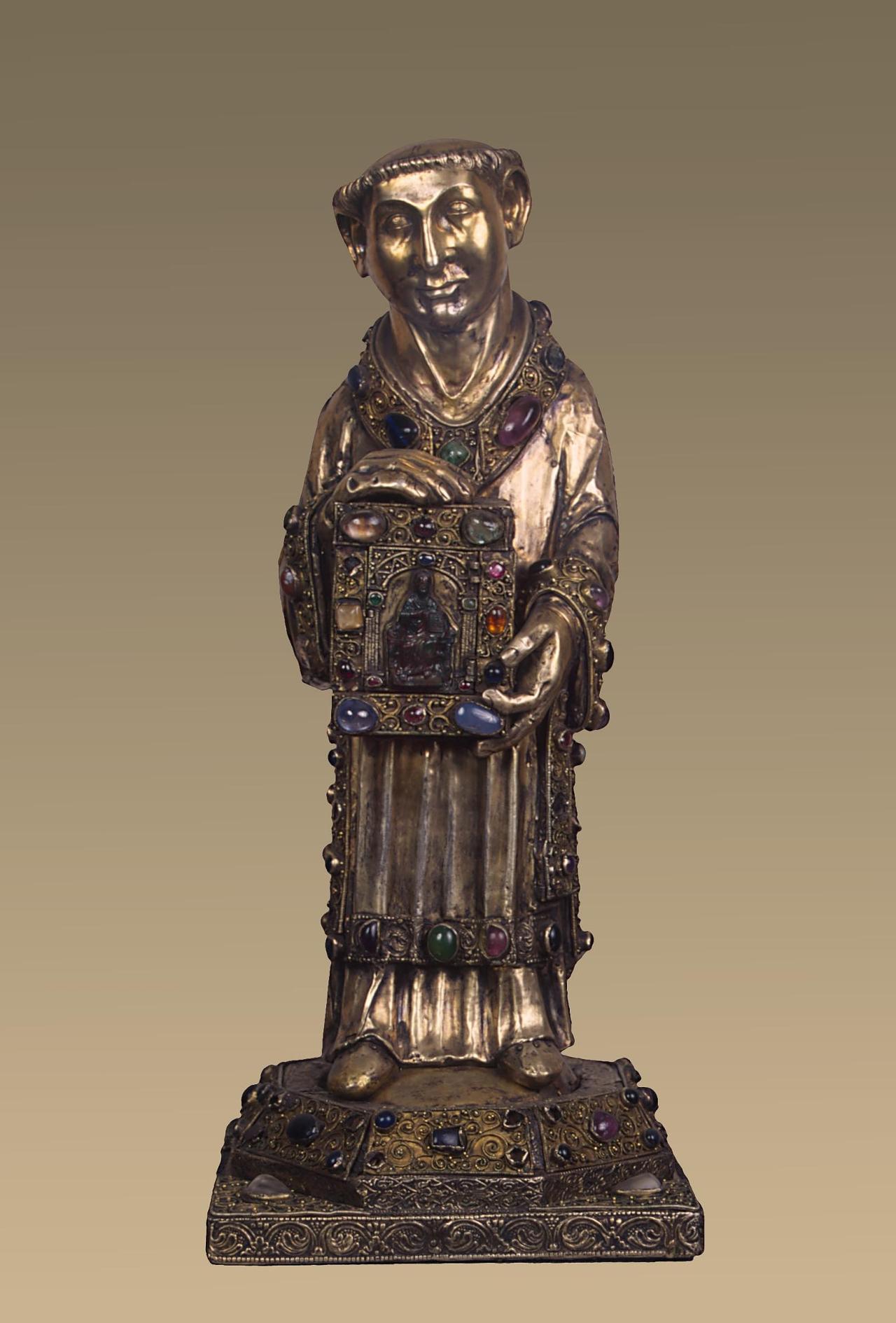 kutxx:
“2.
Reliquary figure (Romanesque period)
12th century, silver gilt and gems on wood core, The State Hermitage Museum, Saint Petersburg
”