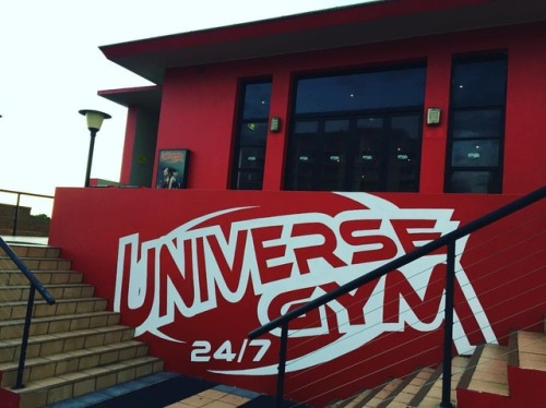 <p>Which YOUniverse Gym is your favourite locations 🤣 WAIT there is only One ☝️Universe gym Caloundra so when you support local you really support local Caloundra and help build something Unique 😊 thank you to all our members and supporters you are what makes us so special 💪🏽 #YOUniverseGym #kingsbeach #caloundra #goldenbeach #pelicanwaters #aura #fitness (at Universe Gym Caloundra)</p>