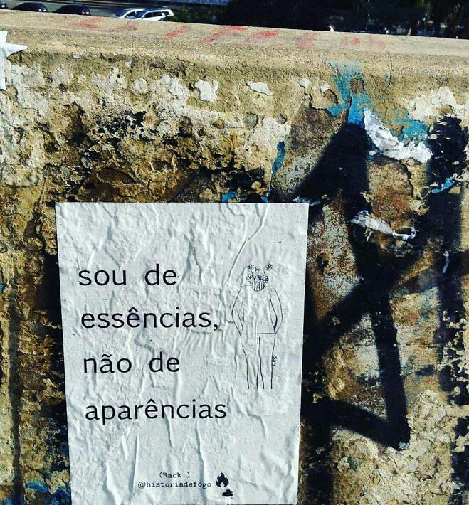 olheosmuros:
“ Viaduto Sumaré, São Paulo, SP. Foto enviada por @historiadefogo #olheosmuros #artederua #arteurbana #sp #poesiaderua #lambelambe #intervençãourbana http://ift.tt/29DdBui
”