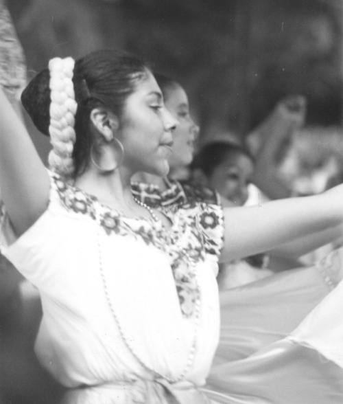 <p>Folk dance Tepoztlan</p>