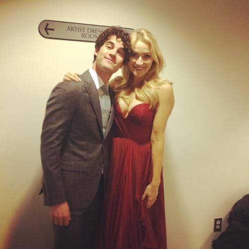 Topics tagged under concerts on Darren Criss Fan Community Tumblr_o4tu4zn3771uetdyxo1_500