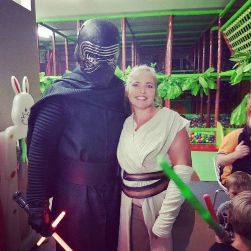 <p>Fantastic star wars party.</p>