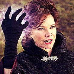 Výsledek obrázku pro cora ouat gif
