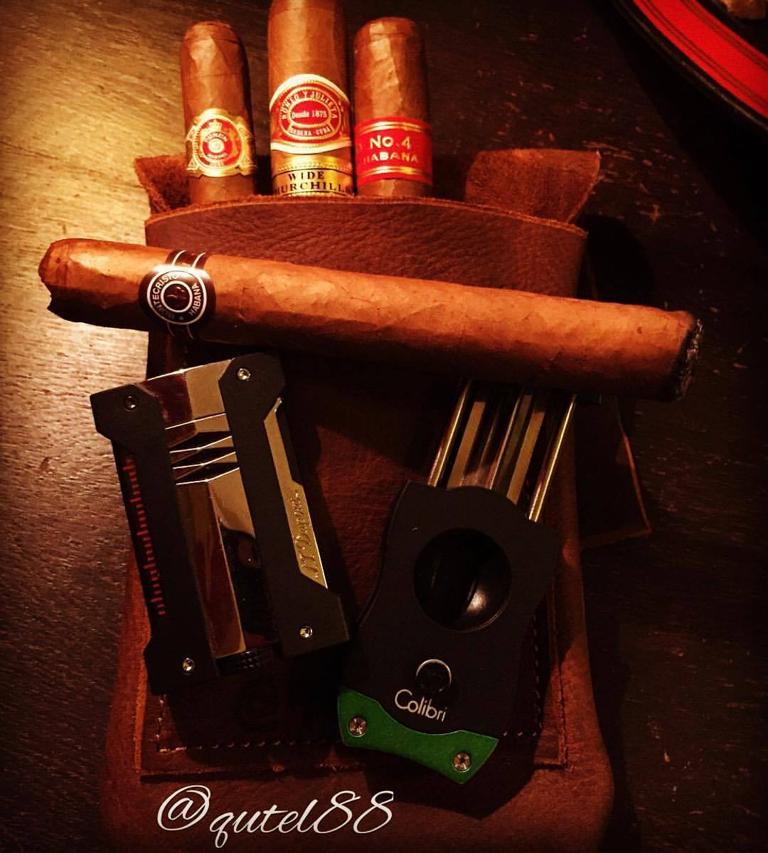 Cigar leather pic from Roy @qutel88 Smoking a great Montecristo Double Edmundo with @frenchcigars at the van Lookeren lounge #cigar #cigars #nowsmoking www.LegendarySaxon.com