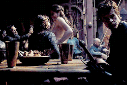 http://66.media.tumblr.com/7af57e98cc9b510cc8862572568845a7/tumblr_o8by6yaPbR1umblaxo7_250.gif