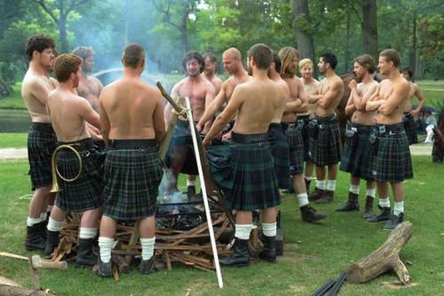 kilt-a-day:
“ Lots-o-kilts to make up for the fact I’ve missed a few days :) ohh what I would give you be around that fire too!
”