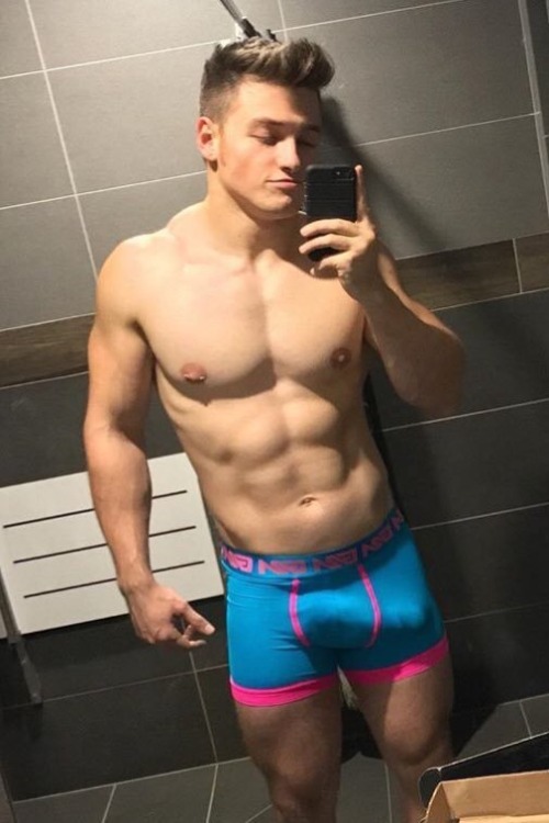 Very Cute Italian Athletic Guy With Sexy Ass Nice Cock Xxx 2