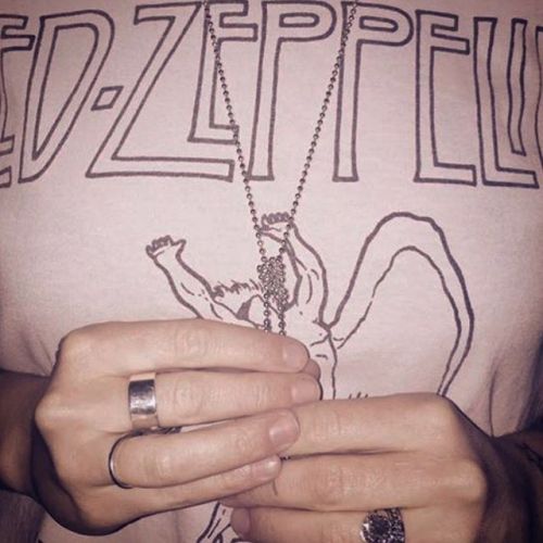 Thanks Kelsey for this cool jewelry pic. Love your #ledzeppelin...