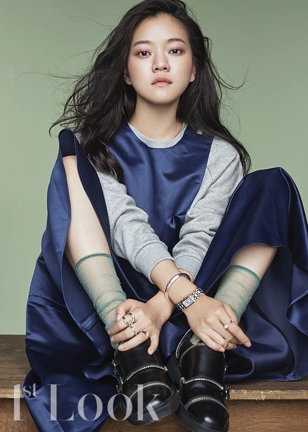 Go Ah Sung 고아성 - 1st Look Magazine Pics 05