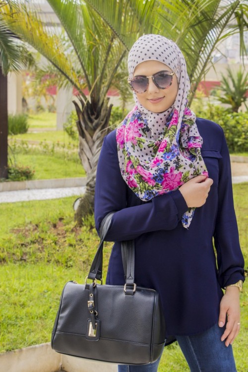 Linda Mag… e esse hijab floral!!!