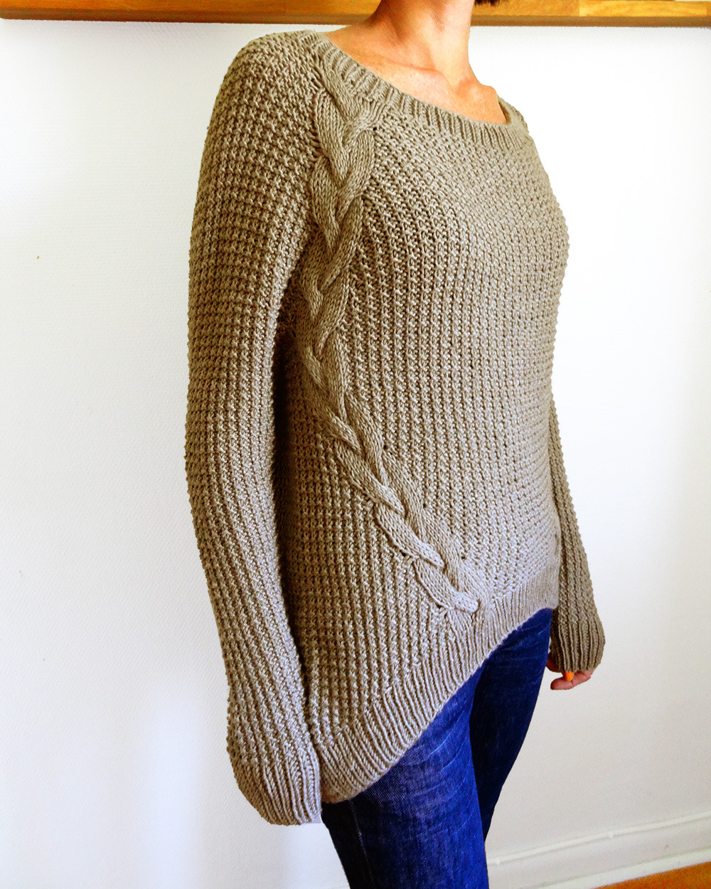Handy Kitty Fall fashion knit -Dagmar sweater, cable knit...